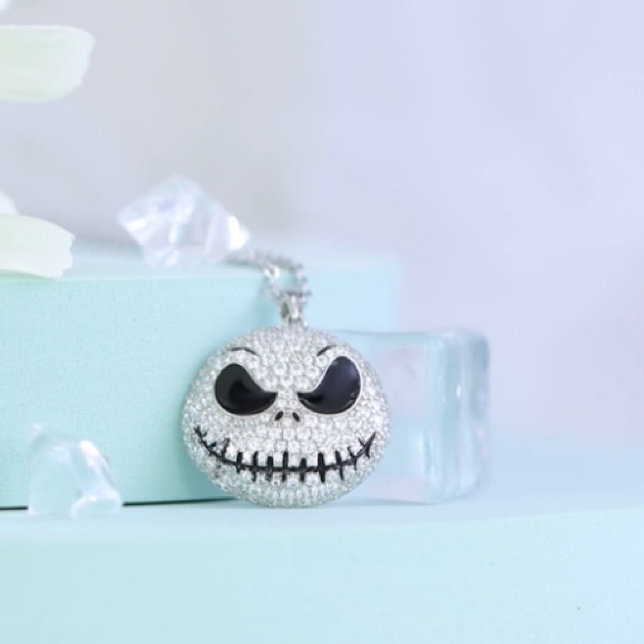 Diamond Nightmare Before Christmas Scene Necklace - Picture 7 of 12